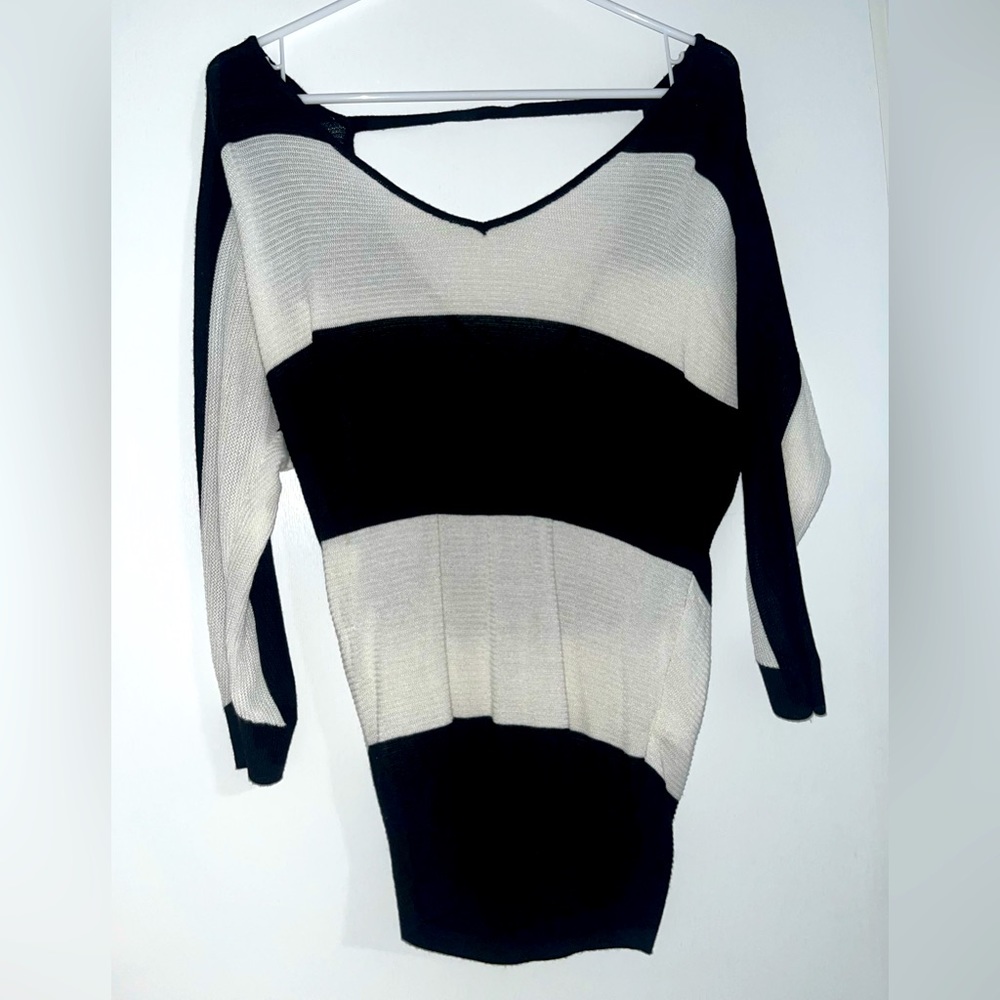 Express Small women black and white stripes blouse, preowned, minor defects